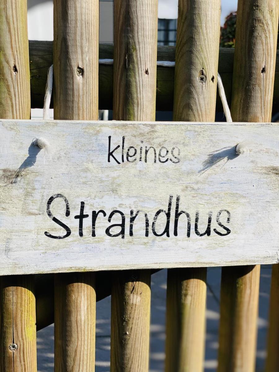Kleines Strandhus Scharbeutz Exteriör bild